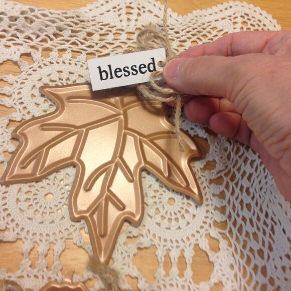 Rustic Farmhouse bronze colored decor with positive vibes - Picture 7 of 8